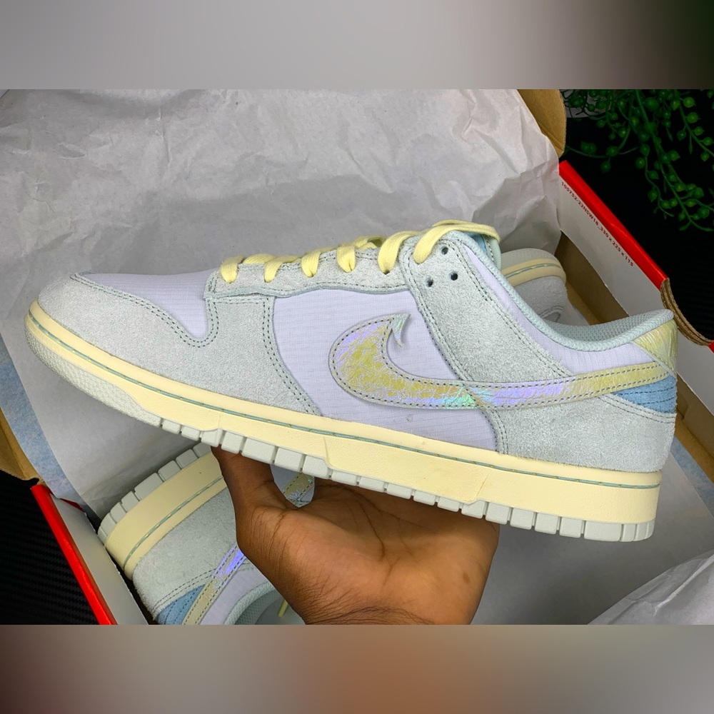 NIKE DUNK LOW RETRO SE - Photon Dust/Light Silver 🆕